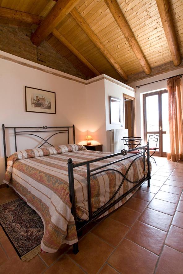 Agriturismo Antichi Poderi Gallina Neive Luaran gambar